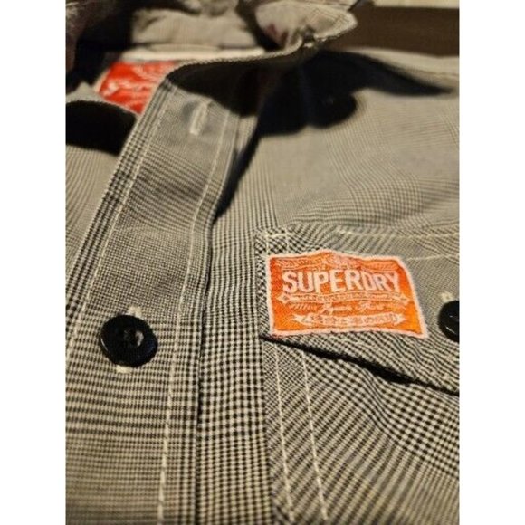 VVGC - as good as NEW, Crisp Superdry Mens Checked Shirt size S - 18inch pit-pit - Picture 2 of 9